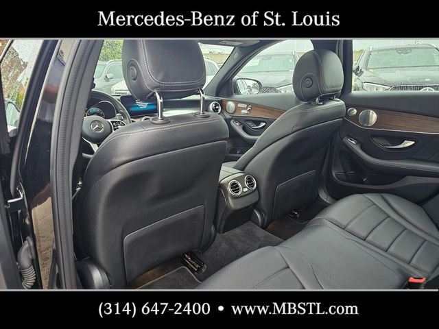 Used 2021 Mercedes-Benz C 300 4MATIC Sedan image 11