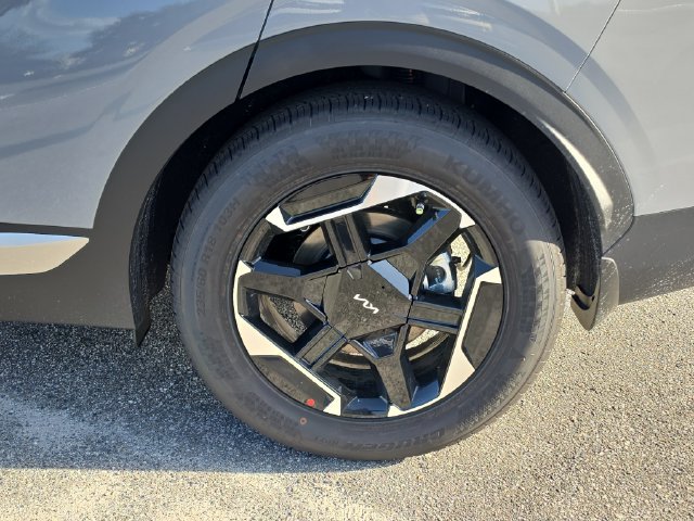 New 2027 Kia Sportage S FWD image 5