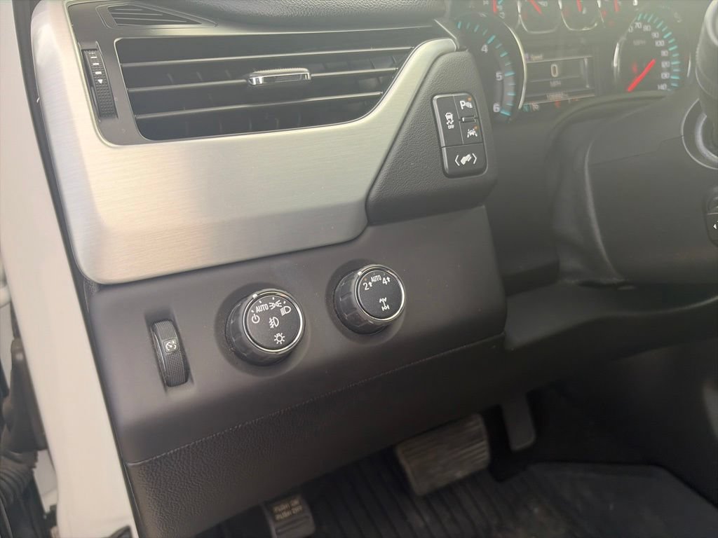 Used 2018 GMC Yukon SLT AWD/4WD image 20