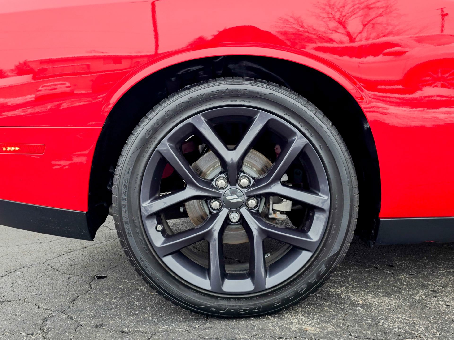 Used 2023 Dodge Challenger R/T w/ Plus Package image 21