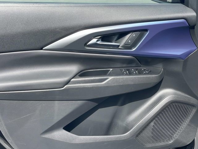 Used 2025 Chevrolet Equinox EV LT w/ Convenience Package image 20