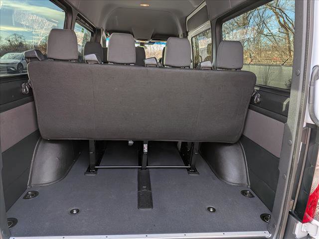 Used 2024 Mercedes-Benz Sprinter 2500 image 23
