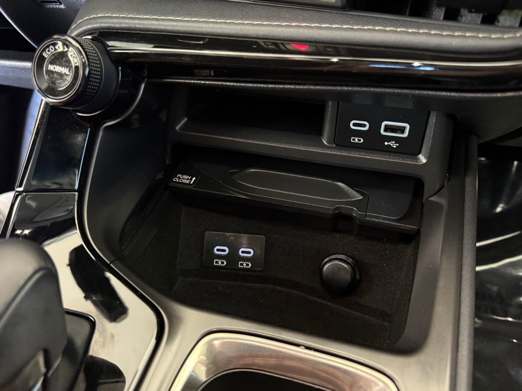 Used 2025 Lexus NX 250 FWD w/ Accessory Package (Z1) image 21