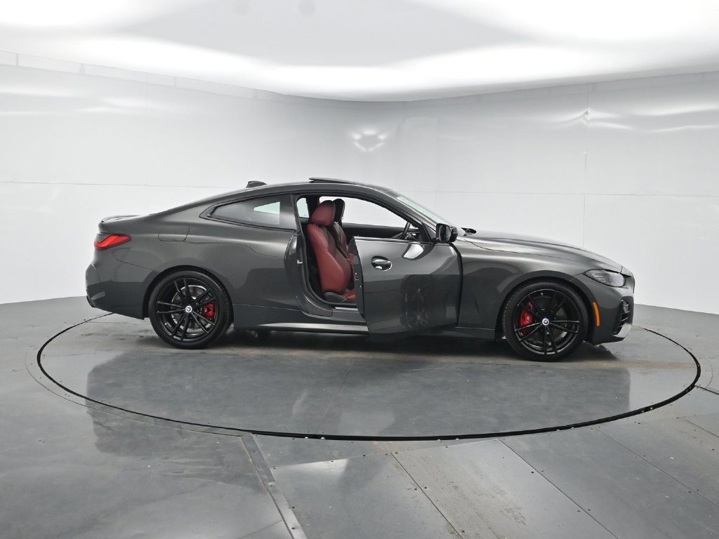 Used 2023 BMW M440i Coupe w/ Parking Assistance Package RWD image 41