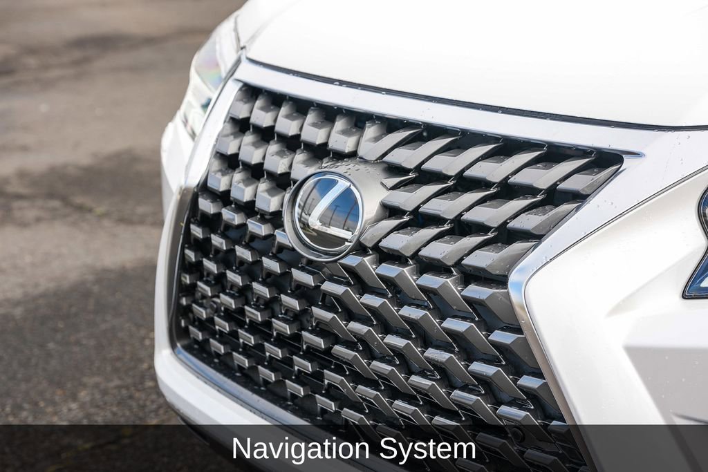 Used 2022 Lexus GX 460 Premium w/ Premium Package image 3