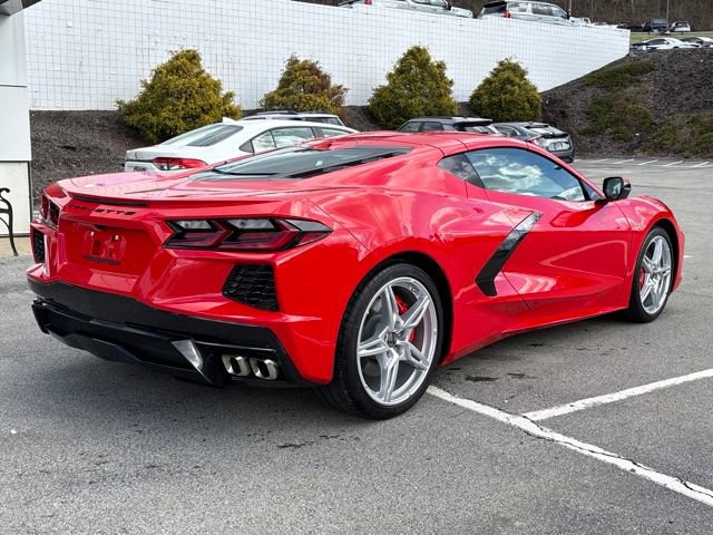 Used 2022 Chevrolet Corvette Stingray w/ Engine Appearance Package image 6