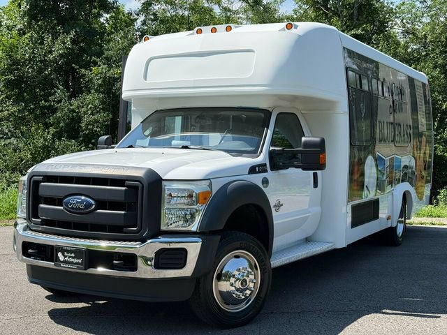Used 2014 Ford F450 XL w/ Power Equipment Group AWD/4WD image 2