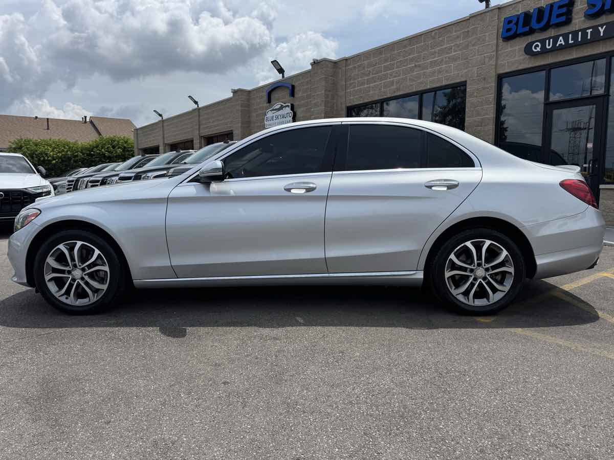 Used 2016 Mercedes-Benz C 300 4MATIC Sedan image 8