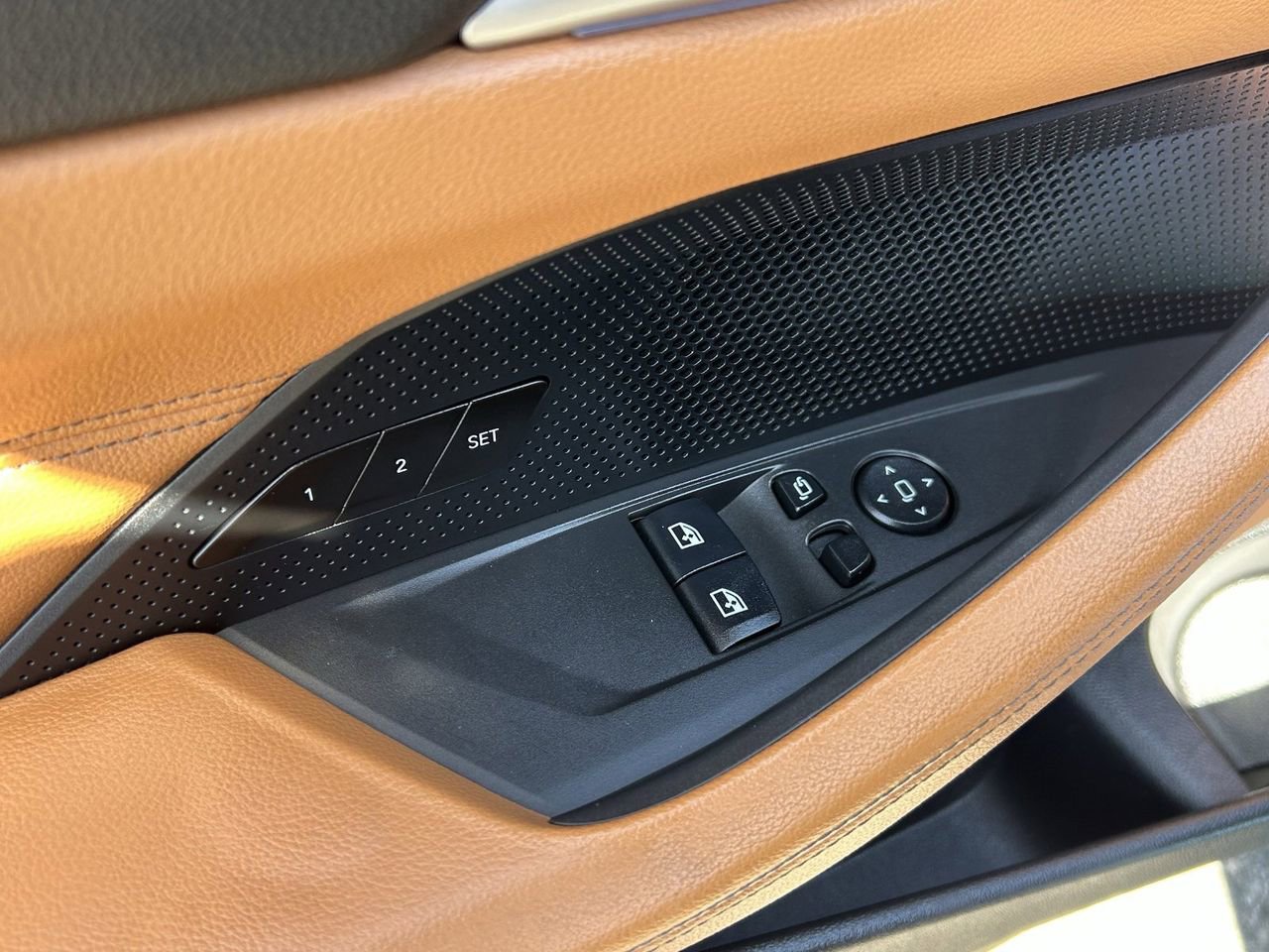 Used 2023 BMW 430i Coupe w/ Premium Package RWD image 18