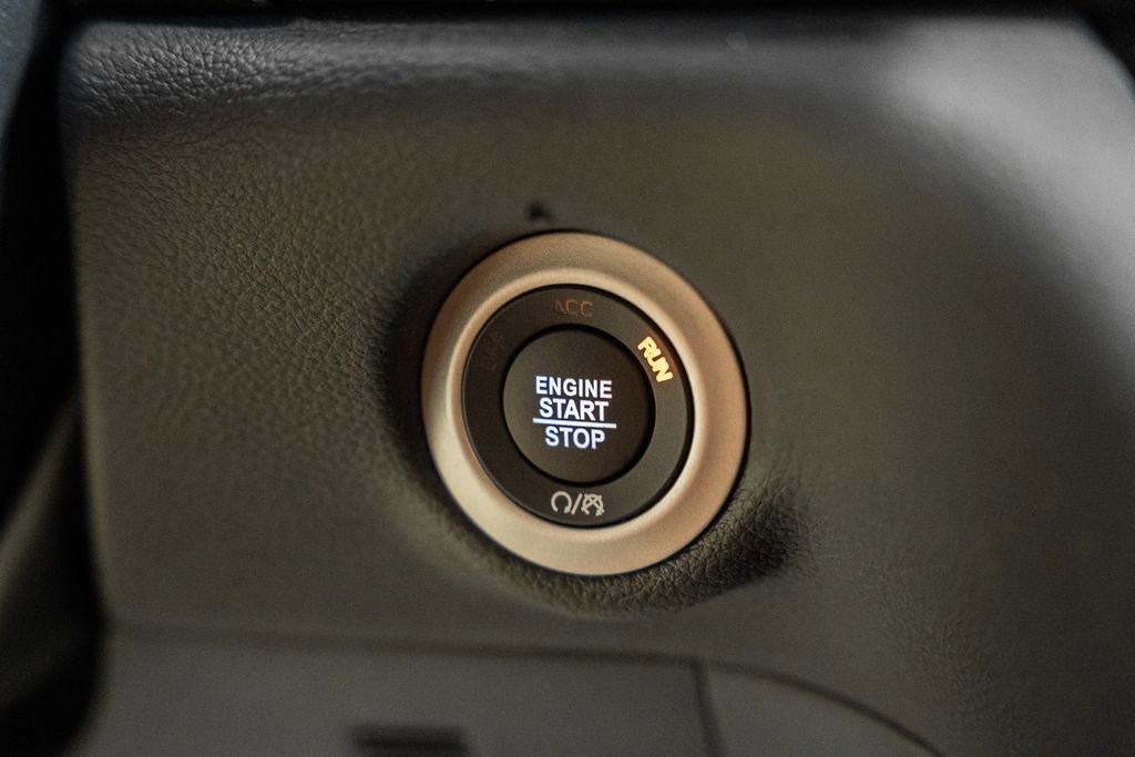 New 2026 Chrysler Pacifica Pinnacle image 27