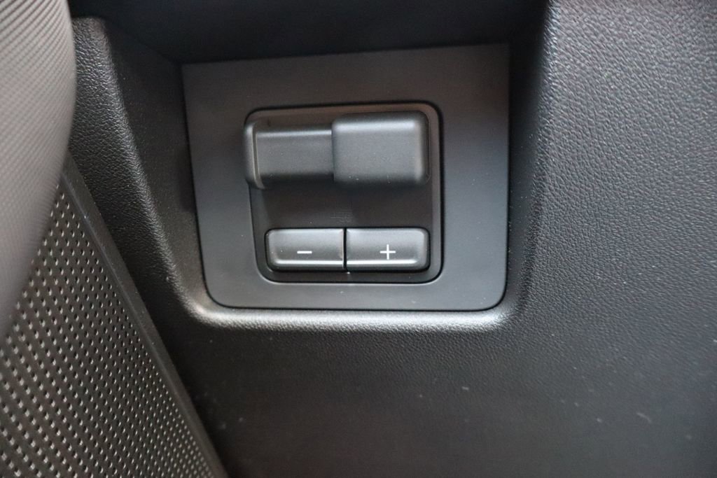 New 2026 Chevrolet Colorado Z71 w/ Midnight Edition image 19