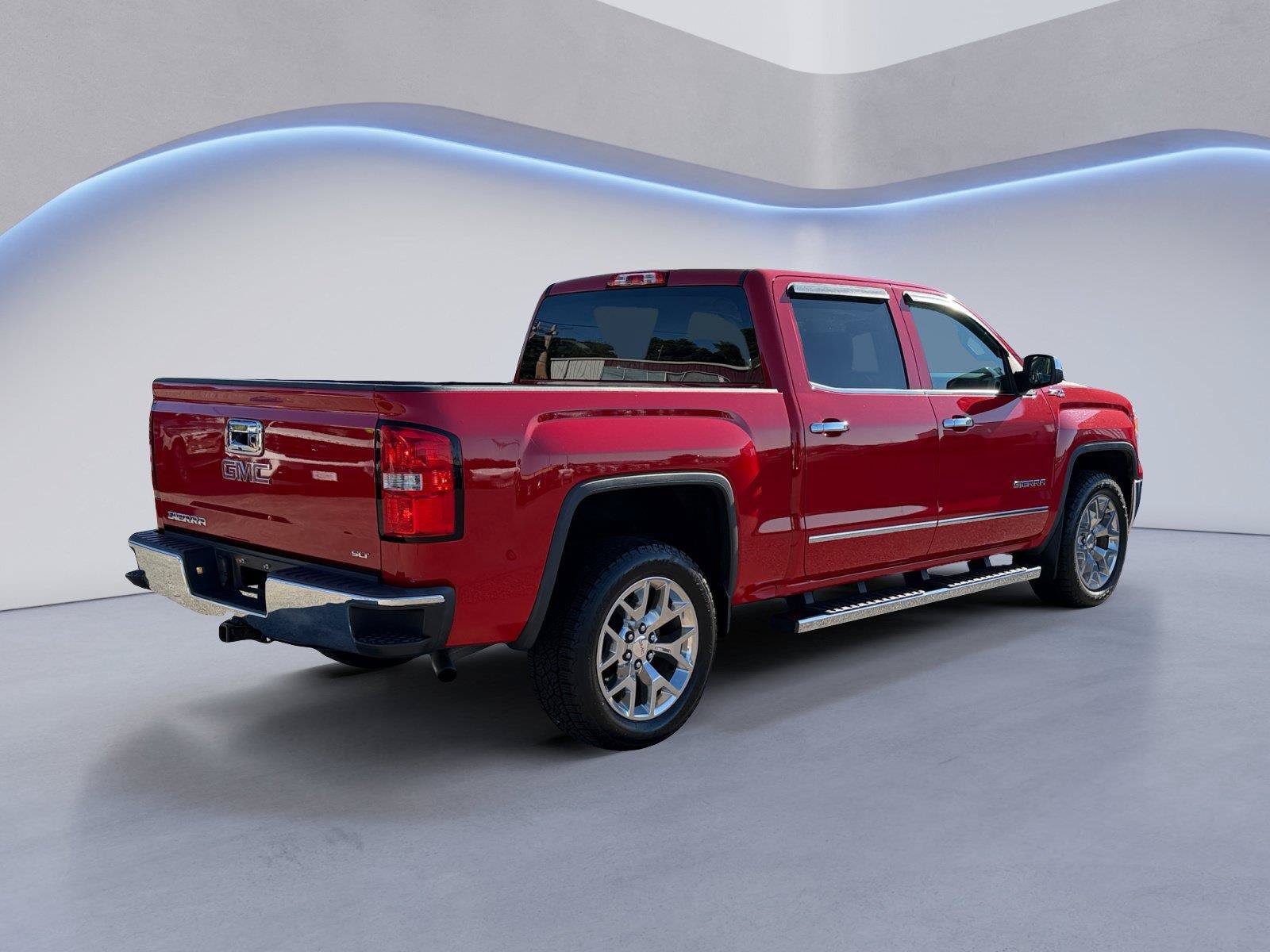 Used 2015 GMC Sierra 1500 SLT w/ SLT Crew Cab Value Package AWD/4WD image 3
