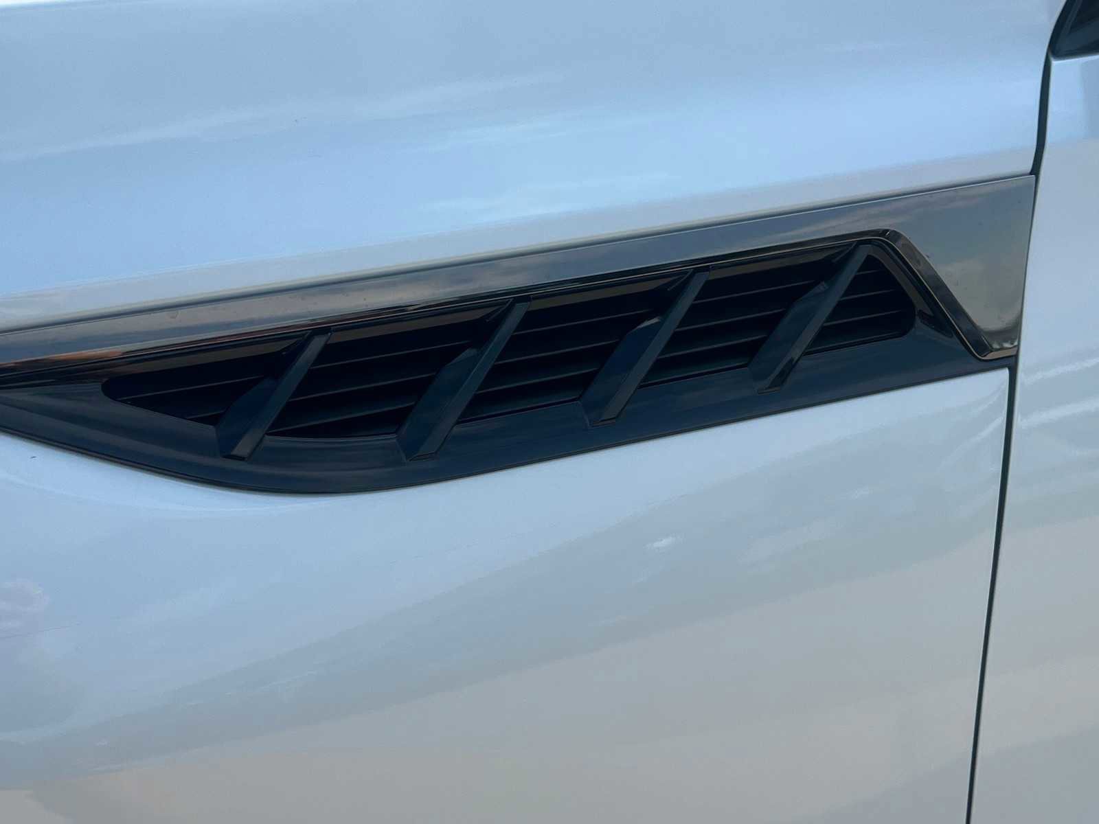 New 2026 INFINITI QX80 4WD w/ Sport Exterior Package image 11