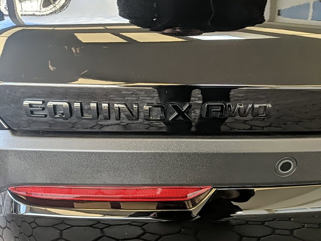 Used 2026 Chevrolet Equinox RS image 7