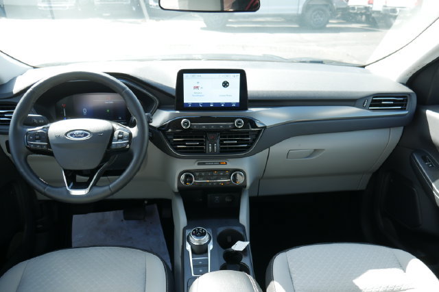 Used 2023 Ford Escape Active AWD/4WD image 5
