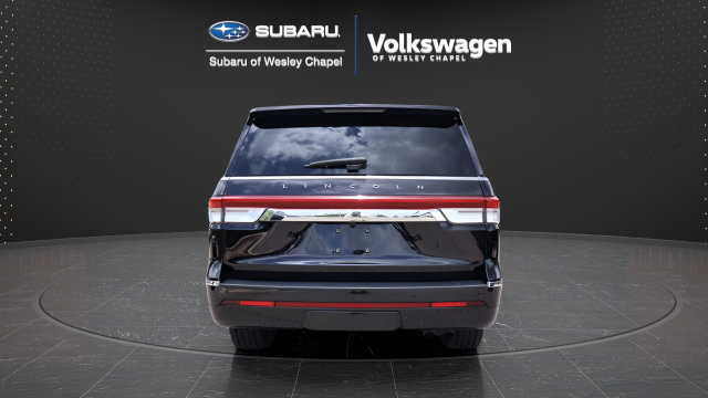 Used 2024 Lincoln Navigator Reserve AWD/4WD image 7