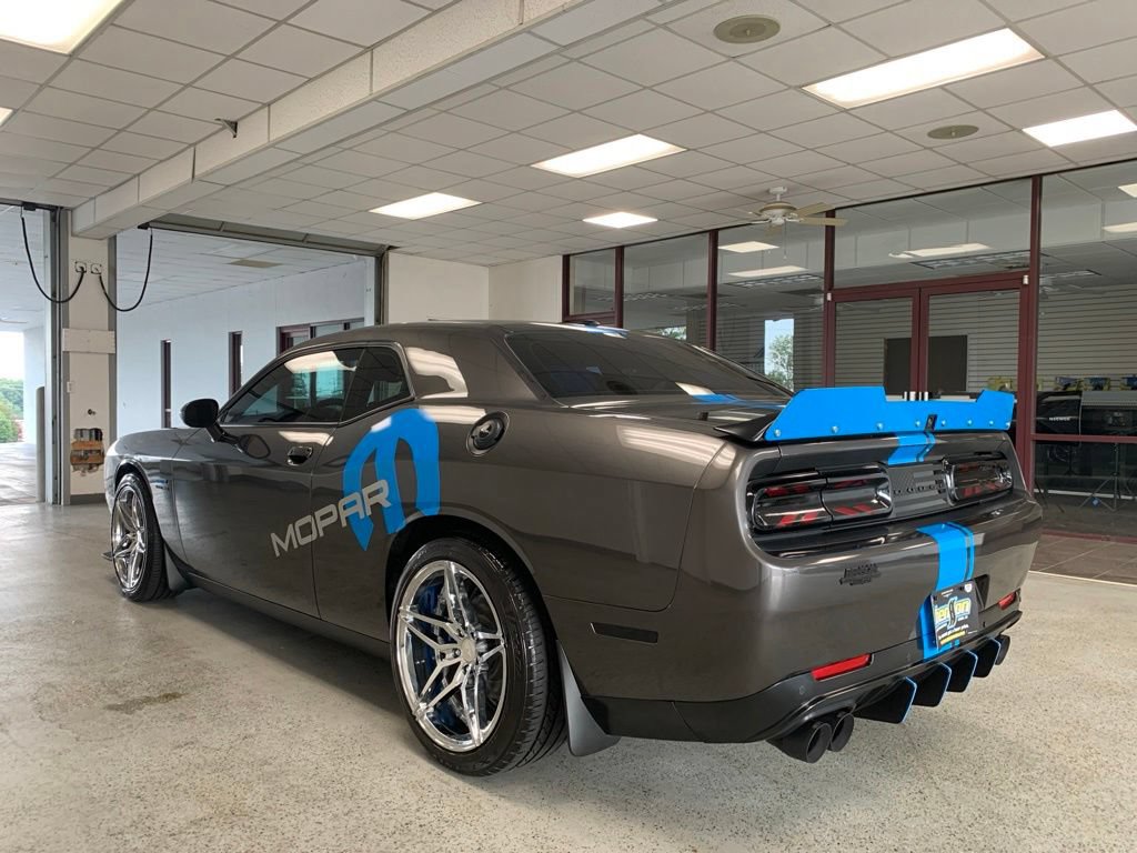 Used 2022 Dodge Challenger R/T w/ Blacktop Package RWD image 5
