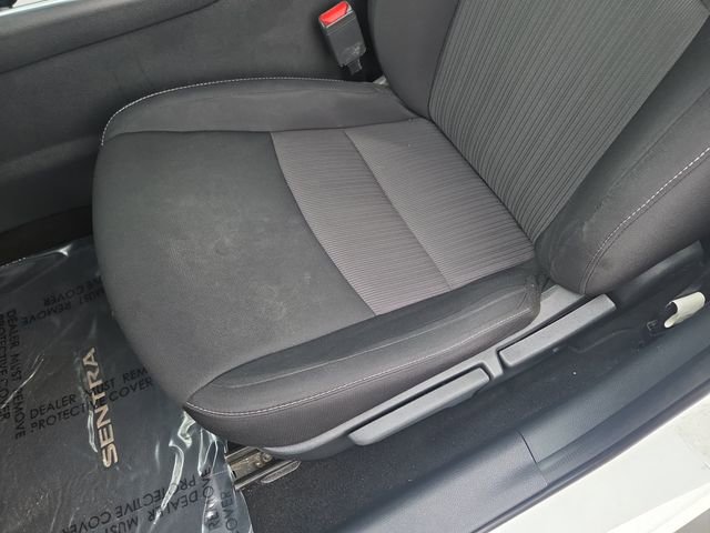 Used 2022 Nissan Sentra SV image 26