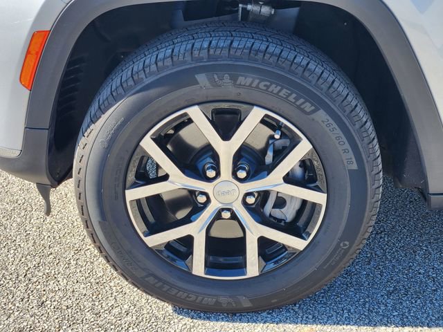 Used 2025 Jeep Grand Cherokee L Limited w/ Trailer Tow Package image 8