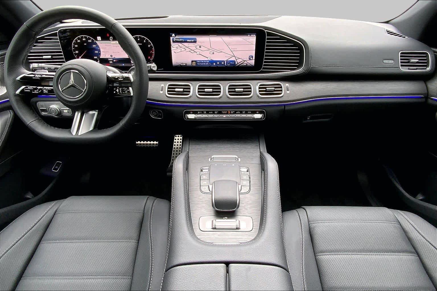 New 2026 Mercedes-Benz GLS 580 4MATIC image 5