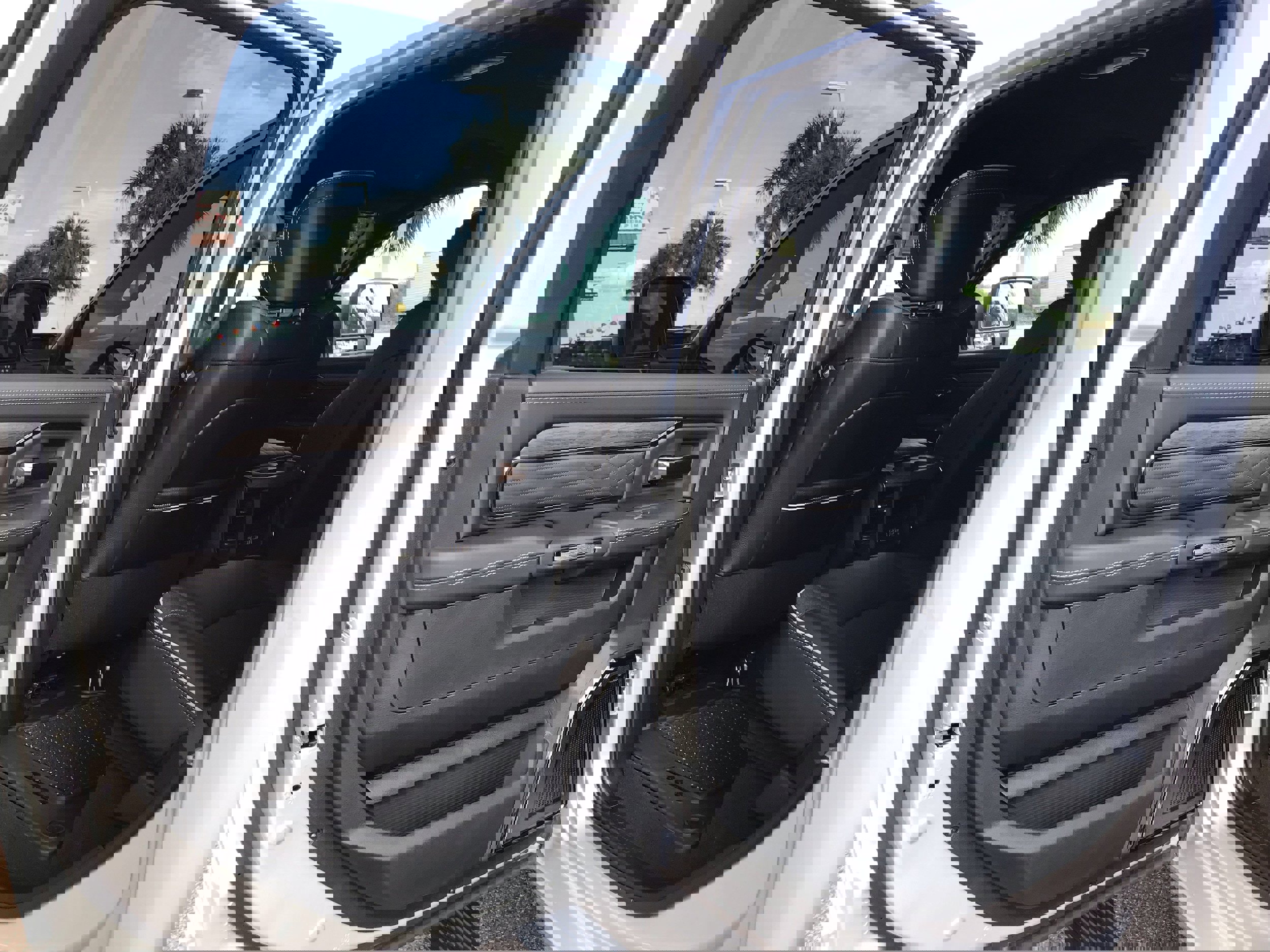 New 2026 RAM 3500 Limited image 15