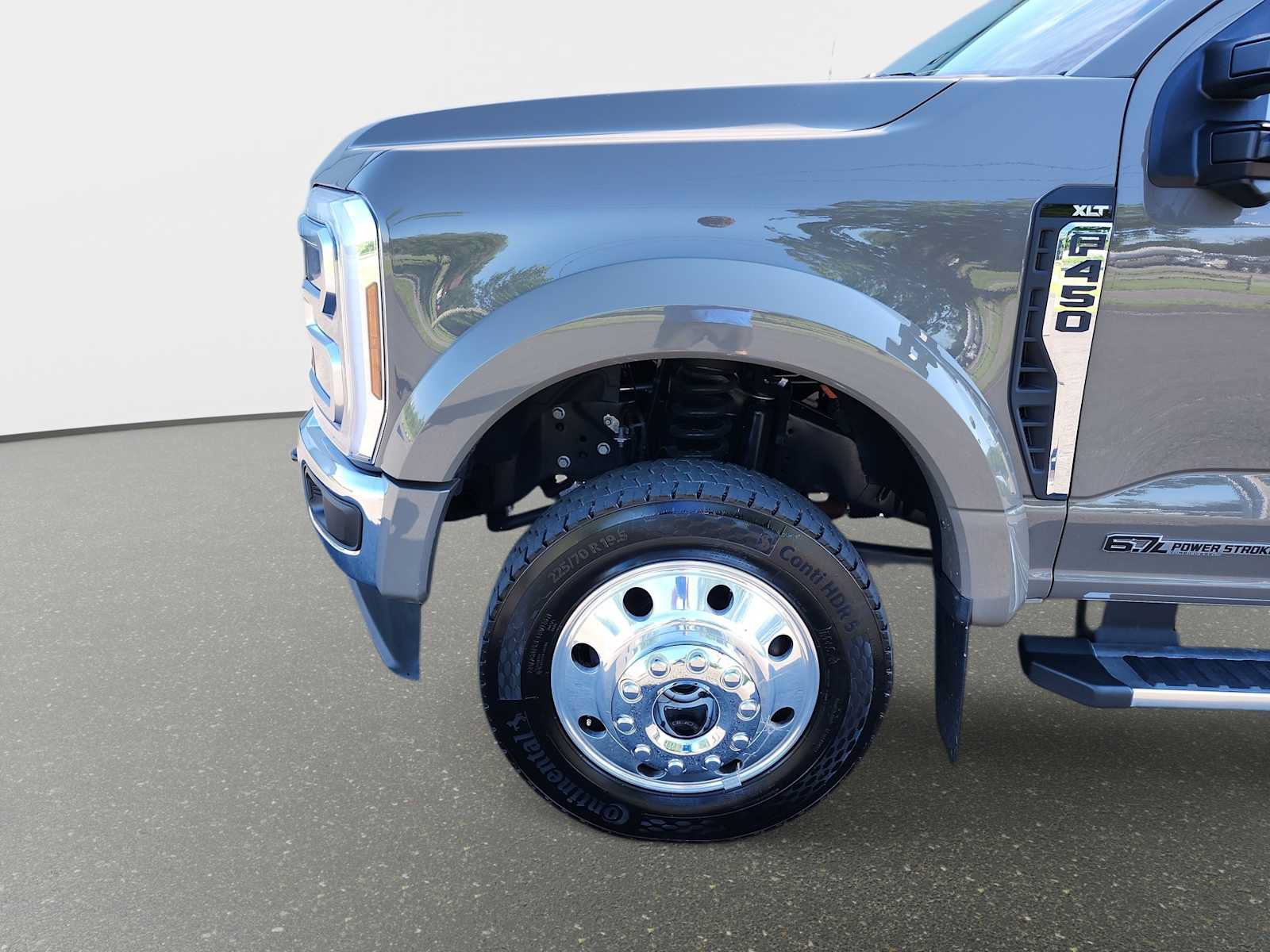 Used 2026 Ford F450 XLT w/ XLT Premium Package AWD/4WD image 10