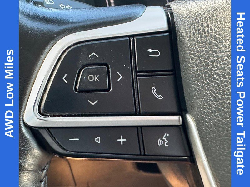 Used 2024 Toyota Grand Highlander AWD image 16