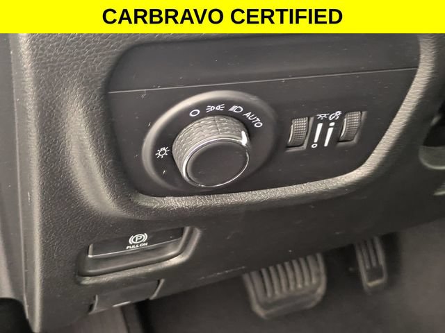 Used 2024 Jeep Grand Cherokee L Altitude RWD image 14