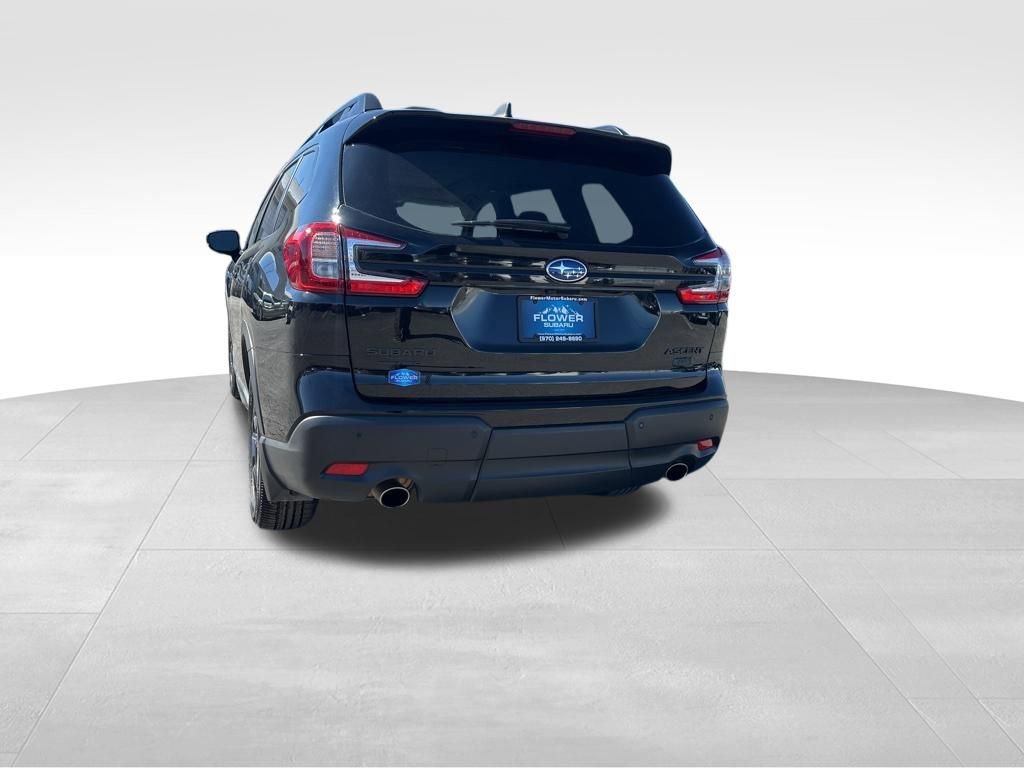 Used 2025 Subaru Ascent Bronze Edition image 7