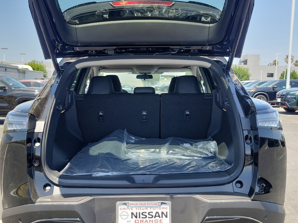New 2026 Nissan Murano SV AWD/4WD image 17