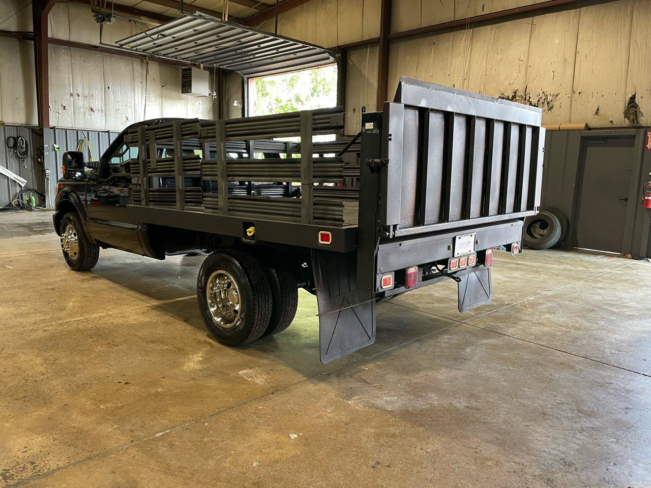 Used 2015 Ford F350 XL w/ Power Equipment Group RWD image 7