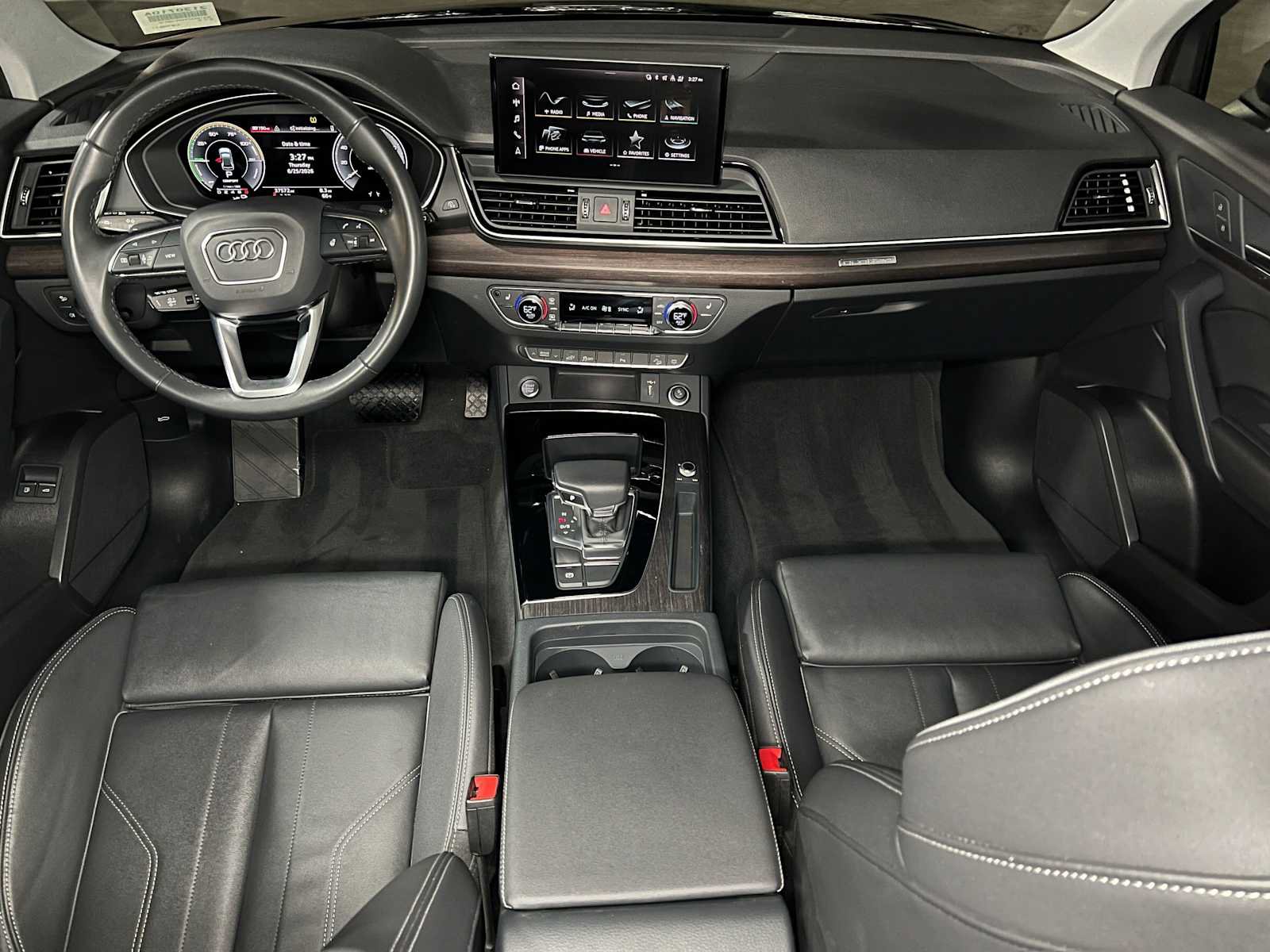 Used 2024 Audi Q5 e Premium w/ Convenience Package AWD/4WD image 41