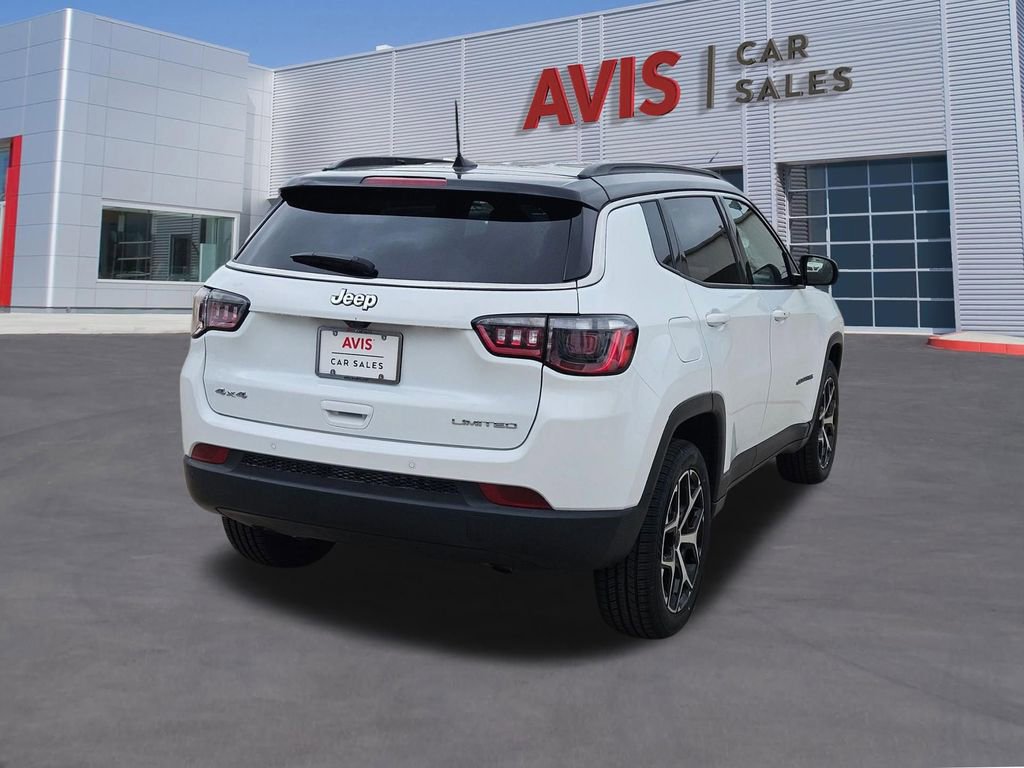 Used 2025 Jeep Compass Limited image 6