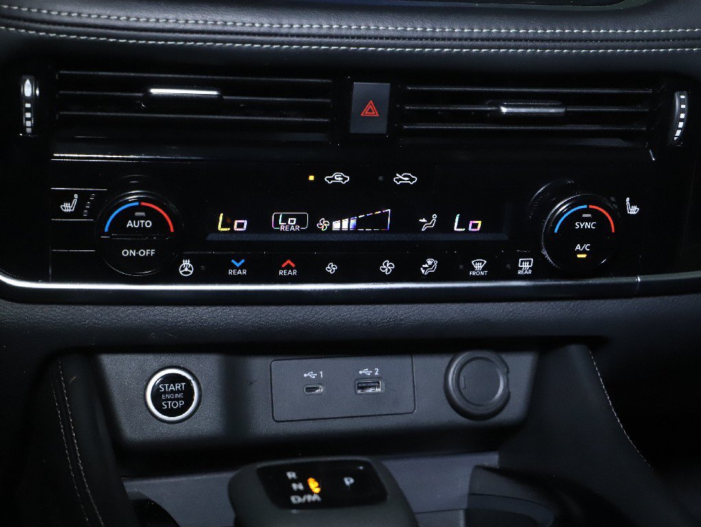 Certified 2023 Nissan Rogue SL w/ SL Premium Package AWD/4WD image 30