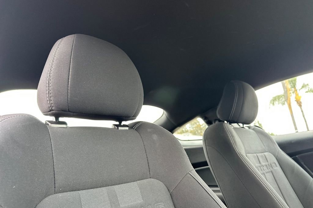 Used 2019 Ford Mustang Coupe image 17