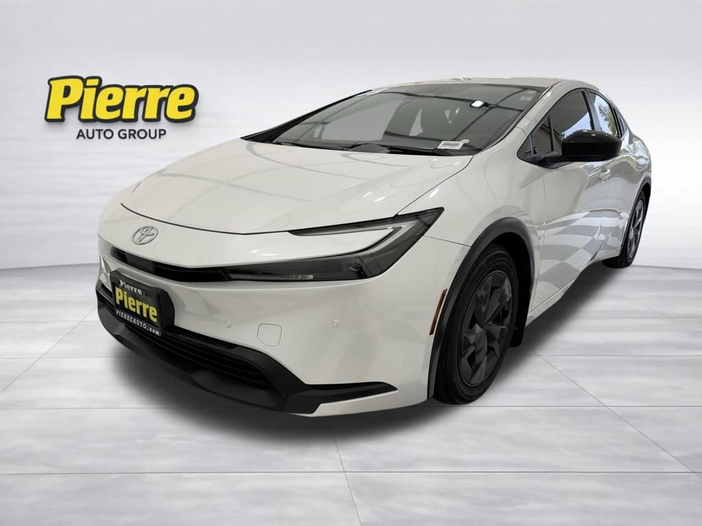 Used 2023 Toyota Prius LE