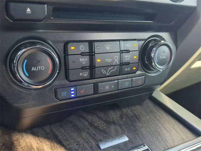 Used 2017 Ford F350 Lariat w/ FX4 4x4 Off Road Package image 11