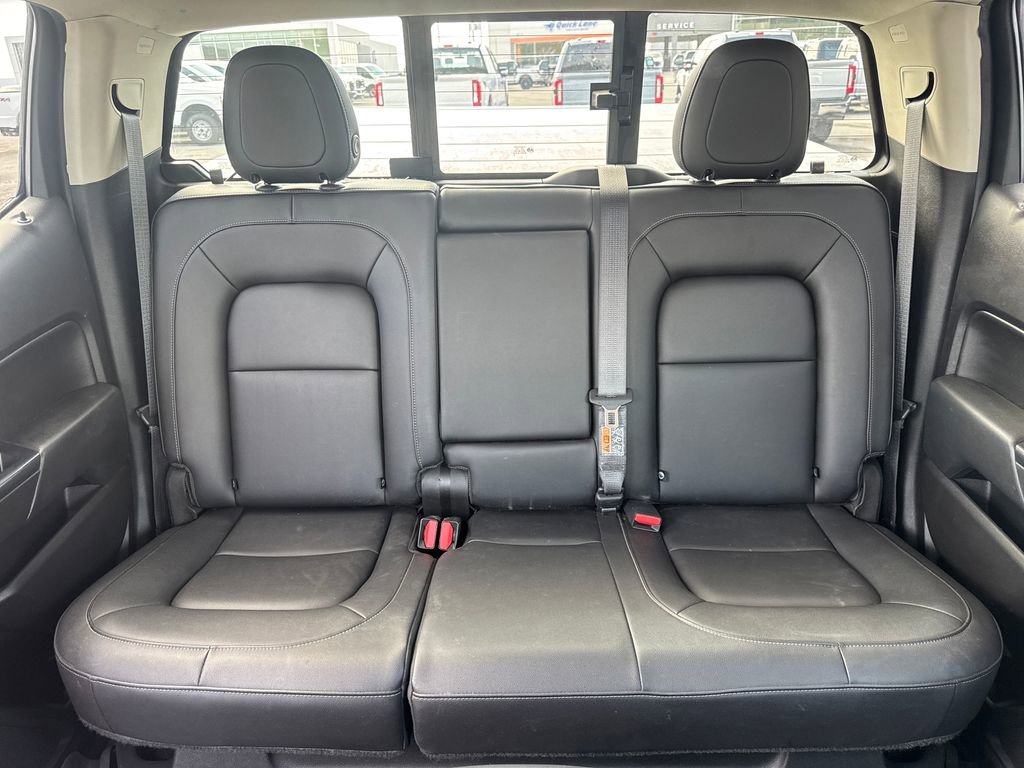 Used 2017 Chevrolet Colorado LT w/ Luxury Package, Chrome AWD/4WD image 28