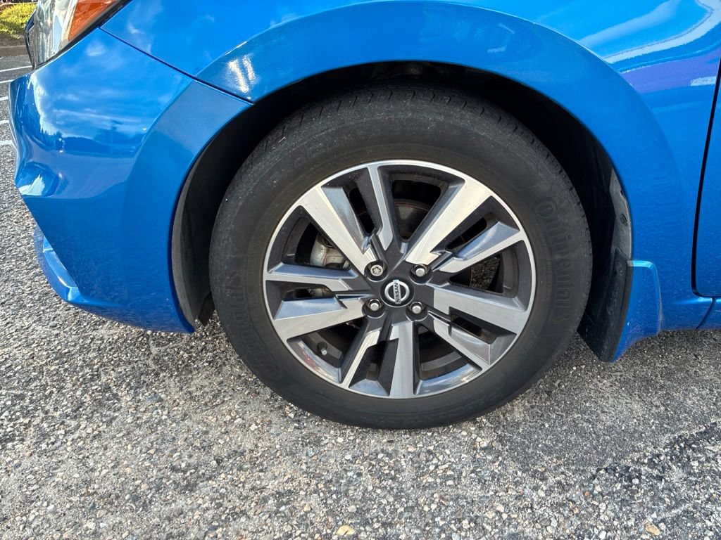 Used 2020 Nissan Versa SV FWD image 10