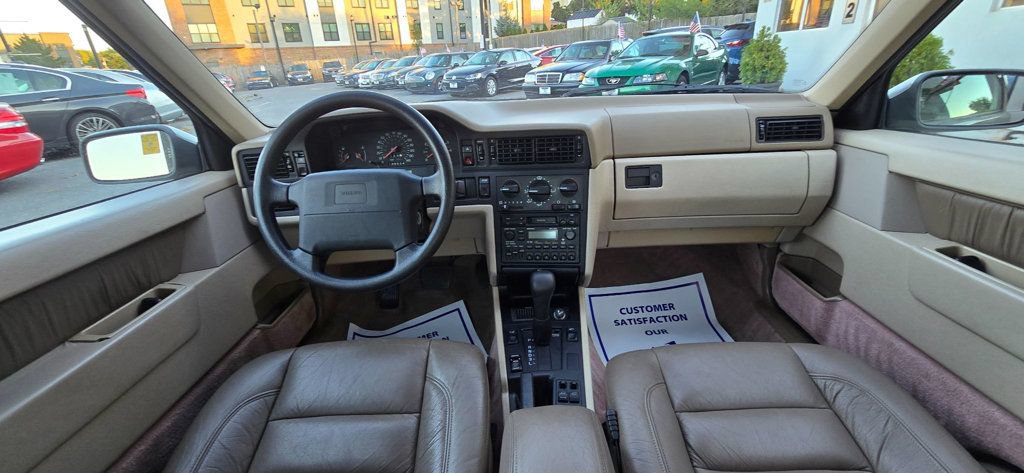 Used 1995 Volvo 850 GLT FWD image 16