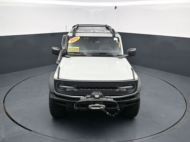 Used 2024 Ford Bronco Everglades image 36