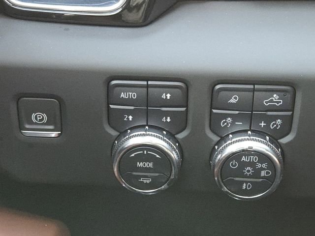 Certified 2024 GMC Sierra 3500 Denali Ultimate image 15