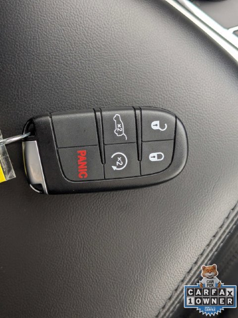 Used 2020 Jeep Grand Cherokee Limited AWD/4WD image 39