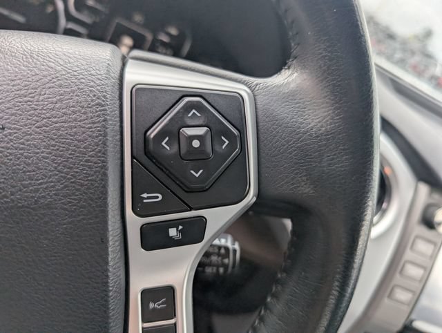 Used 2018 Toyota Tundra Limited w/ Limited Premium Package AWD/4WD image 18
