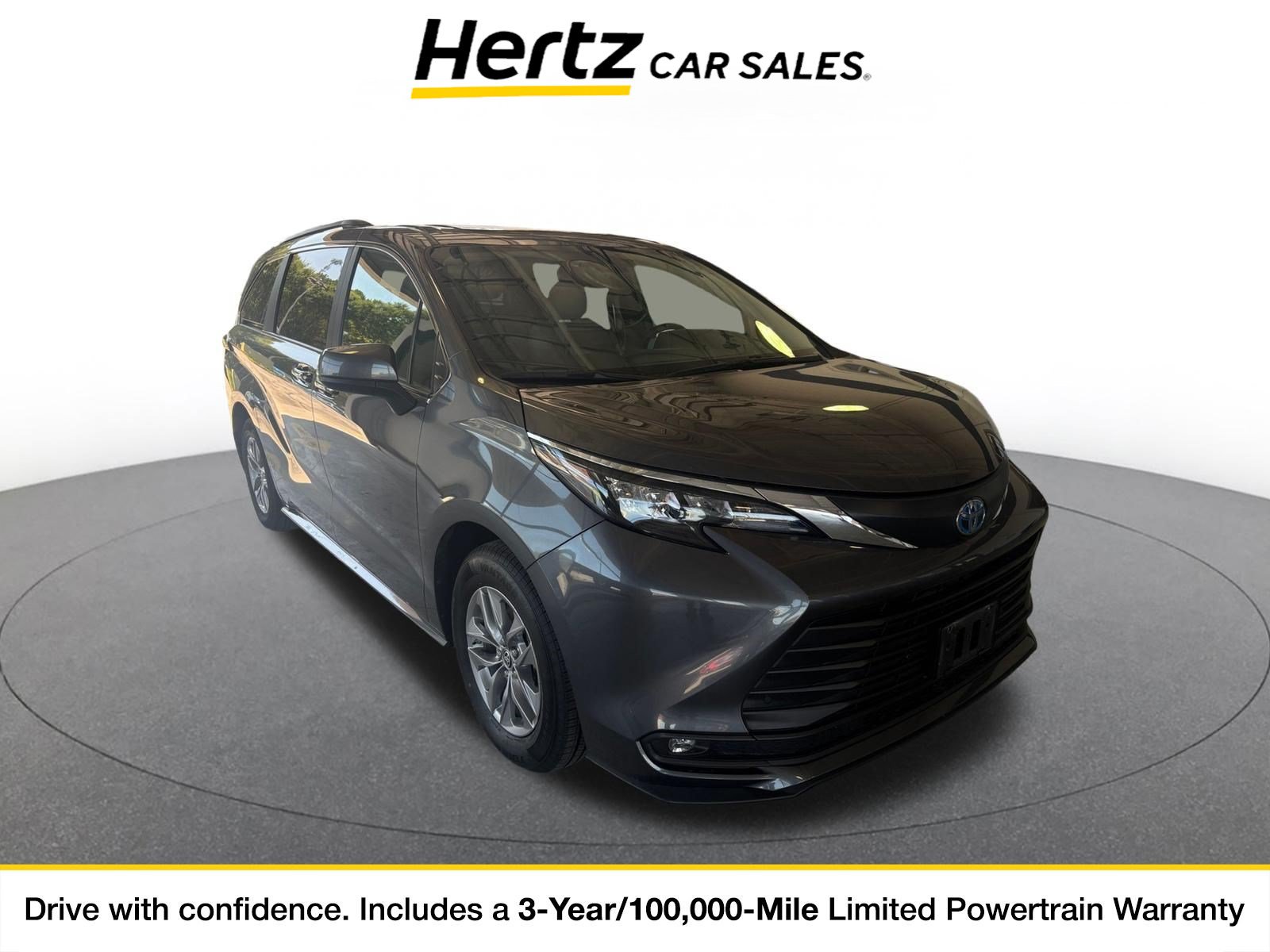Used 2025 Toyota Sienna XLE