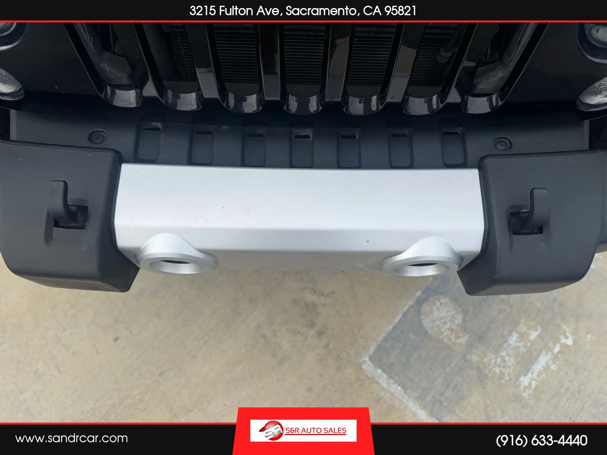 Used 2014 Jeep Wrangler Sahara w/ Mopar Chrome Edition Group image 22