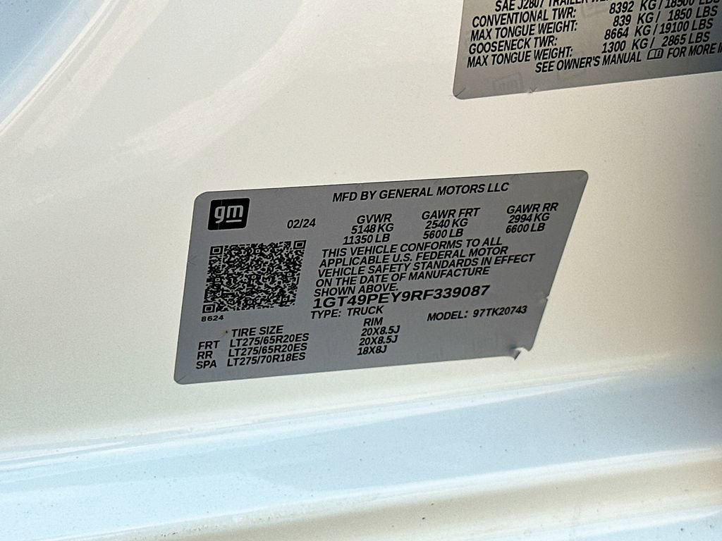 Used 2024 GMC Sierra 2500 AT4 w/ AT4 Premium Plus Package image 27