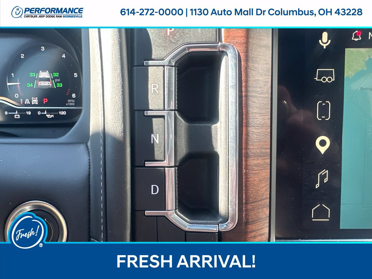 Used 2024 GMC Yukon XL Denali Ultimate AWD/4WD image 21