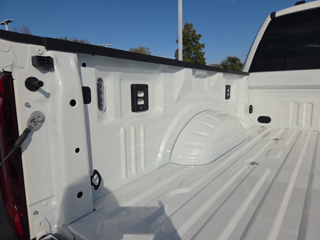 New 2027 Ford F250 Platinum w/ Platinum Plus Package AWD/4WD image 13
