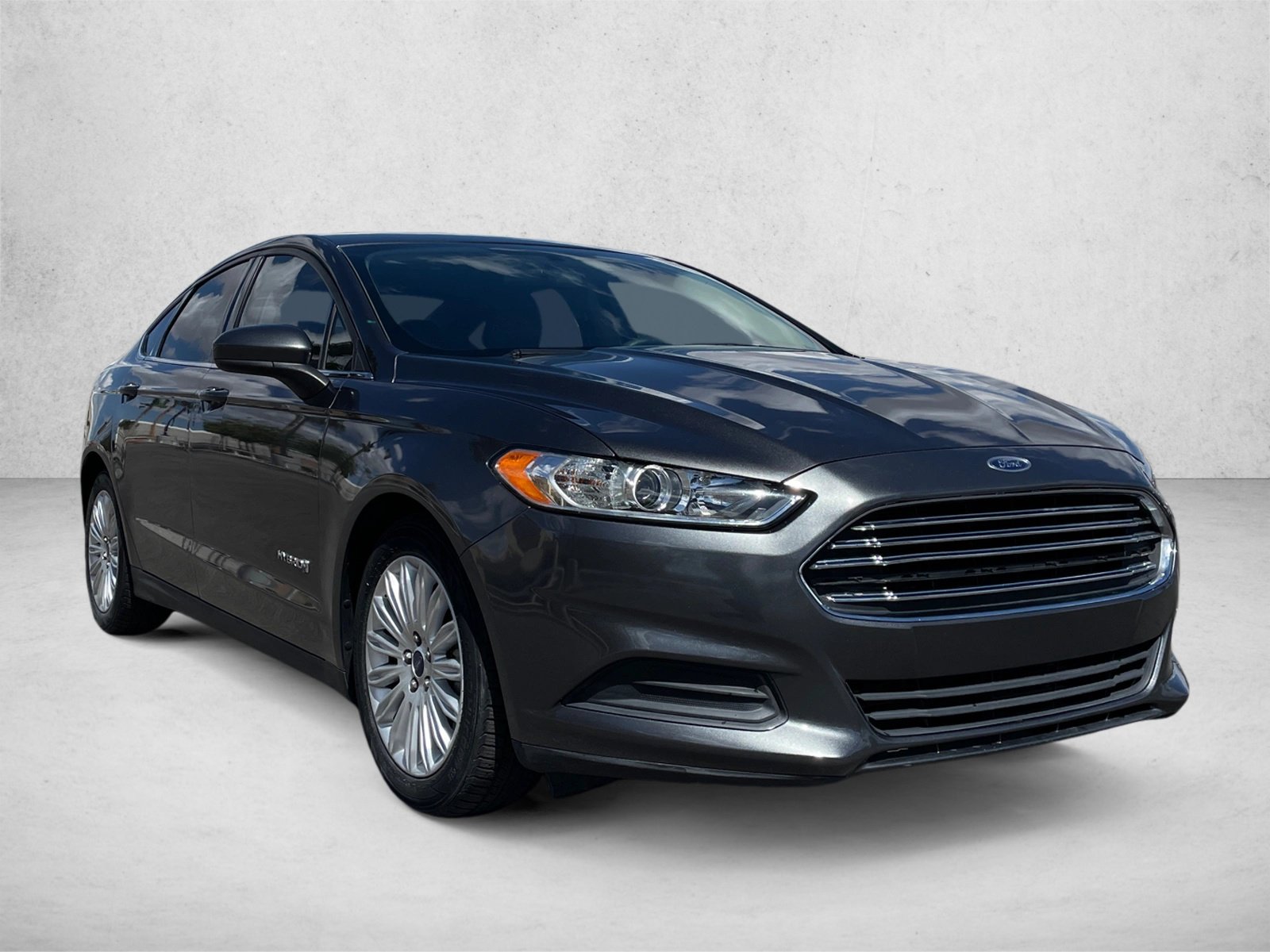 Used 2016 Ford Fusion S FWD image 3